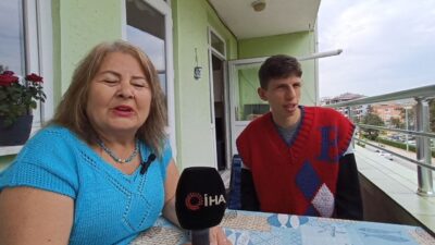 Zonguldak’ta oğlunun engellerini sonsuz anne şefkati ve sanatın gücüyle aşan