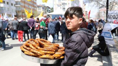 Sivas’ta 1 Mayıs Emek ve Dayanışma Günü; siyasi partiler, sendikalar