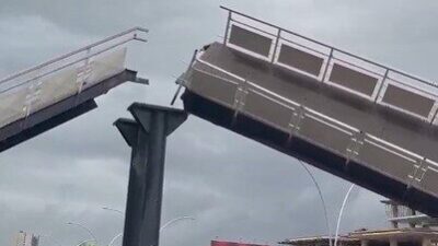 Ankara’da bir kamyon üst geçide çarptı, kaza sonucunda 3 kişi