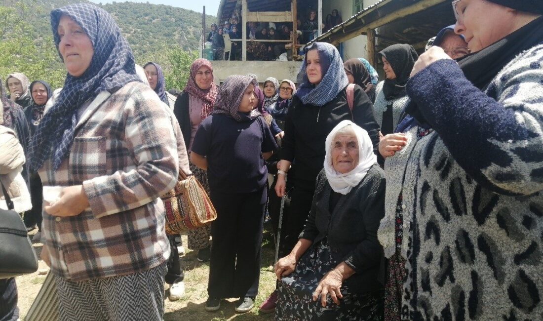 Antalya–Isparta kara yolunda direksiyon hâkimiyetini kaybederek karşı yönden gelen mermer