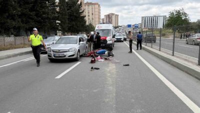 TEKİRDAĞ (İHA) – Tekirdağ’ın Kapaklı ilçesinde otomobil ile çarpışan motosikletin