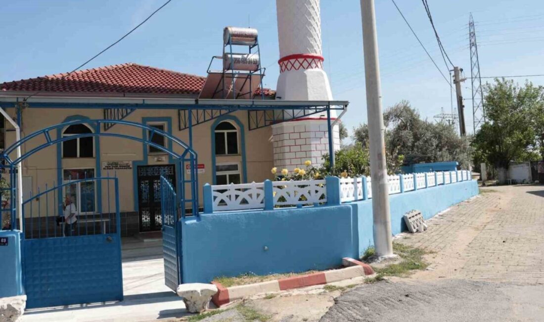 Aydın’ın İncirliova ilçesine bağlı Karabağ Mahallesi’nde cami ve sağlık evinde