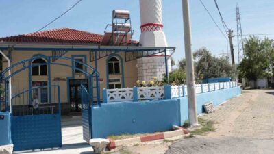 Aydın’ın İncirliova ilçesine bağlı Karabağ Mahallesi’nde cami ve sağlık evinde