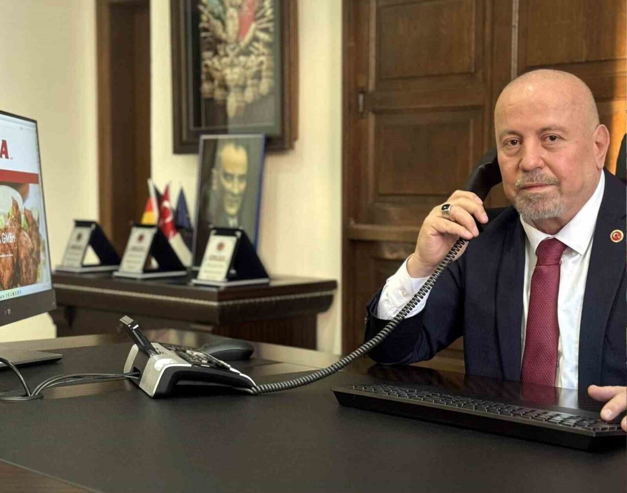 Almanya’da yaşayan Karabüklü iş insanı Orhan Buyurman, farklı sektörlerde faaliyet
