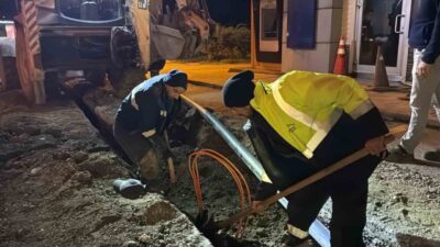 Karabük Belediyesi, şehir merkezinde yürüttüğü altyapı yenileme çalışmalarını vatandaşların günlük