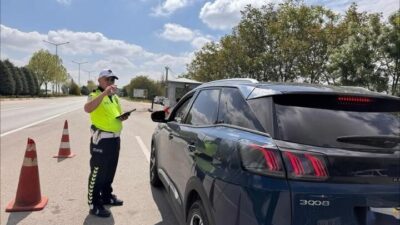 Karaman’da polisin asayiş uygulamalarında ruhsatsız silahlar, kesici-delici aletler ve kaçak