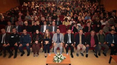 Konya’nın Karapınar ilçesinde, “En İyi Narkotik Polisi: Anne” semineri düzenlendi.