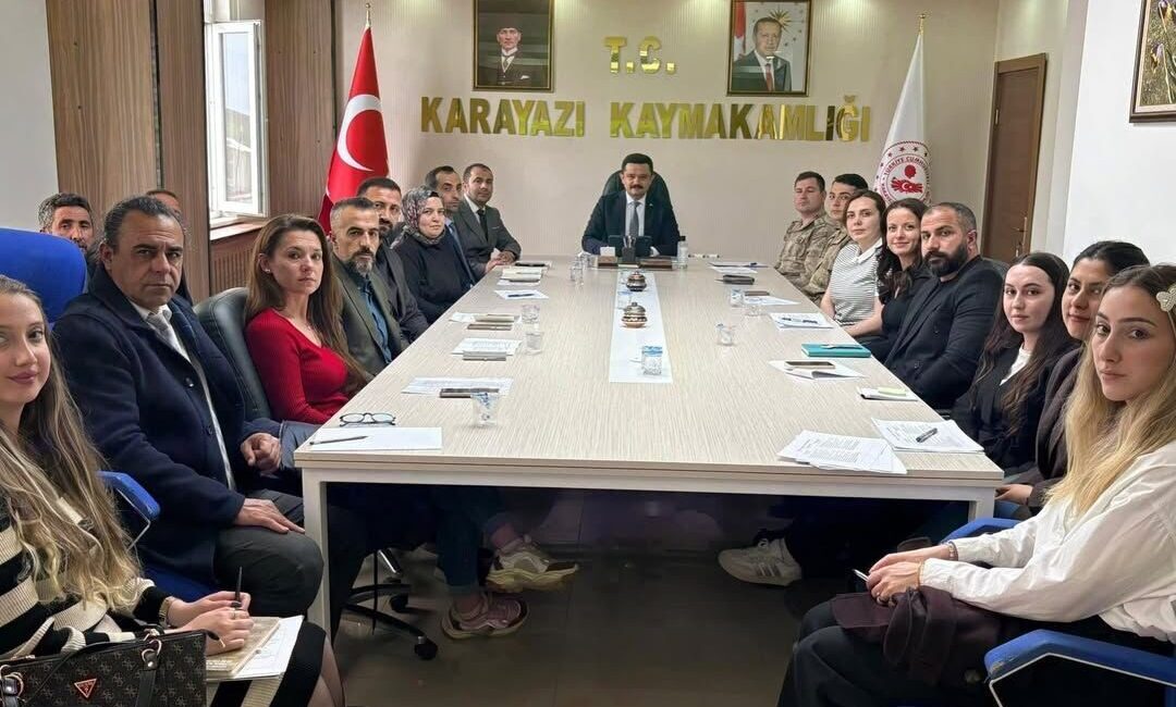 Erzurum’un Karayazı ilçesinde geleneksel olarak düzenlenen Ters Lale Festivali hazırlıkları