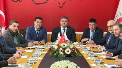 Kars Ticaret ve Sanayi Odası’nda düzenlenen yatırım ve iş birliği