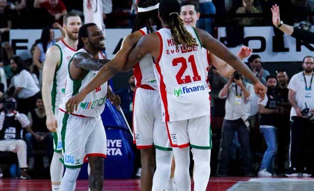 Karşıyaka Basketbol, Basketbol Süper Ligi 29. haftasında Tofaş’a deplasmanda 87-78