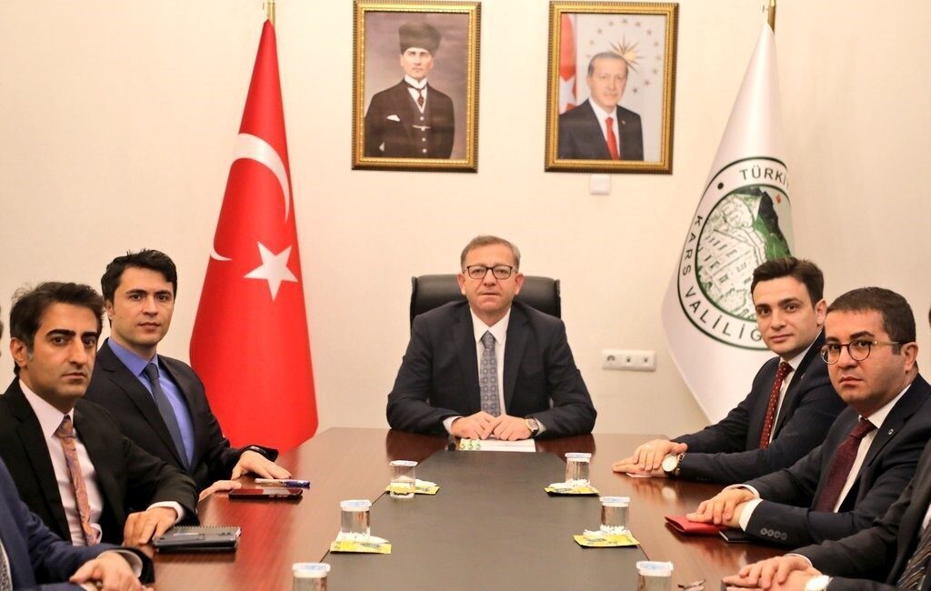 Kars Valisi Ziya Polat başkanlığında düzenlenen “Kaymakamlar Toplantısı” düzenlendi. Toplantıya