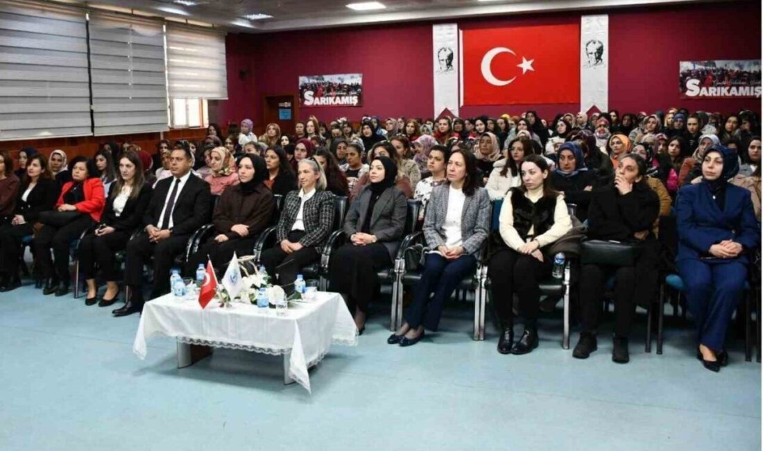 Kars Aile ve Sosyal Hizmetler İl Müdürlüğü tarafından koruyucu aile