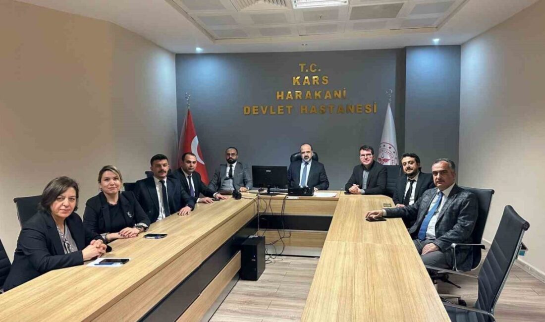 Kars’ta sağlık alanında yürütülen çalışmaların değerlendirildi. Harakani Devlet Hastanesi yönetimi