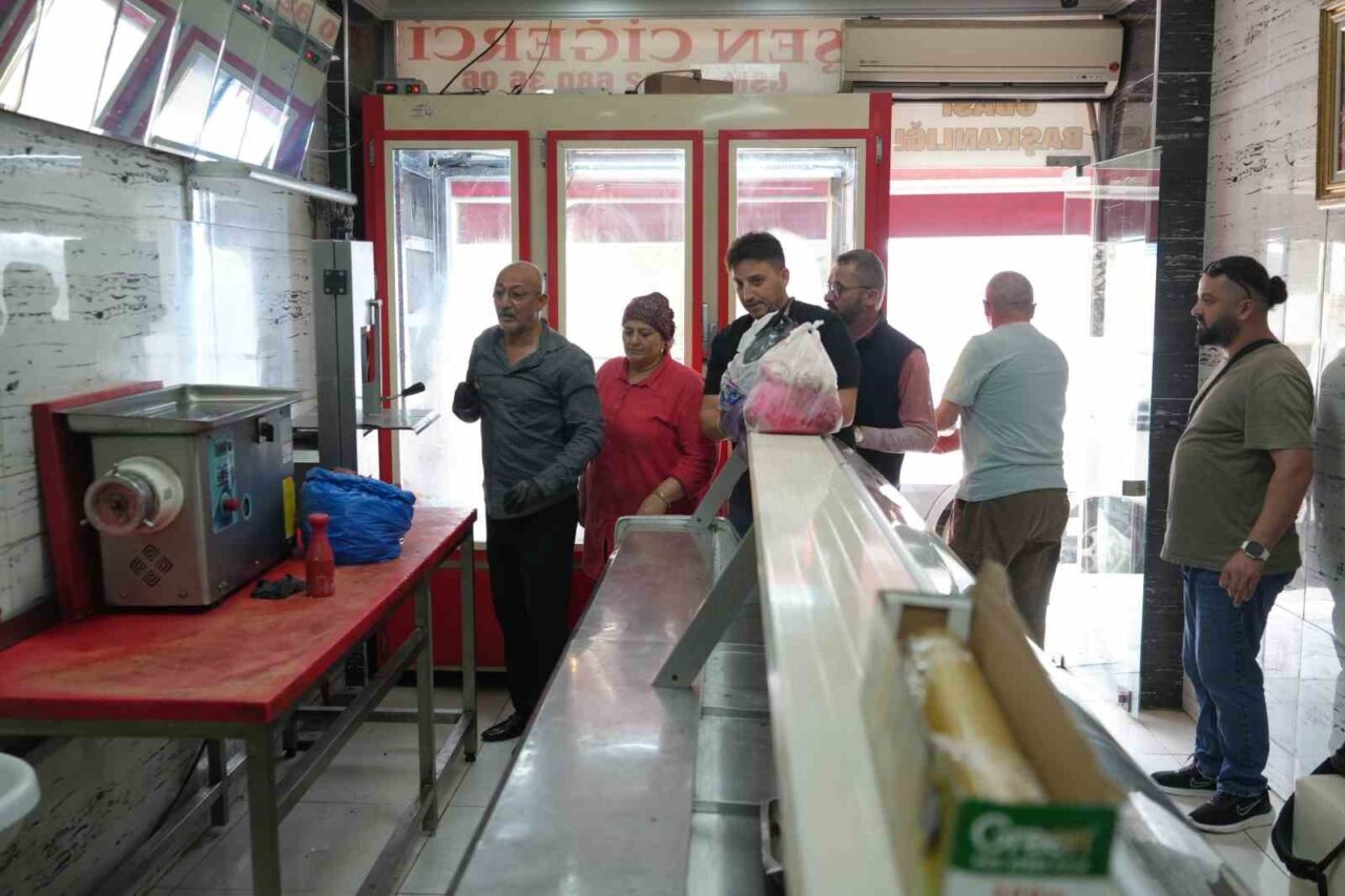 SAMSUN (İHA) – Kurban Bayramı’nın ikinci gününde kurbanlık telaşı yerini