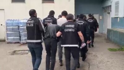 Kastamonu’da bayram öncesinde 4 farklı adrese düzenlenen eş zamanlı operasyonda