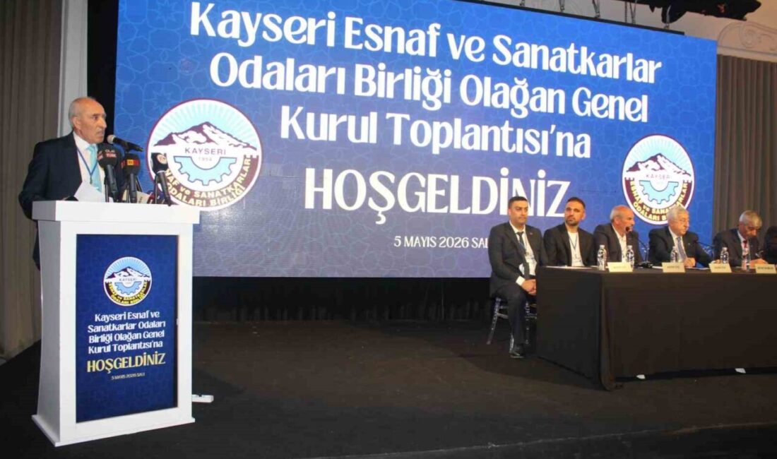 Kayseri Esnaf ve Sanatkarlar Odaları Birliği (KESOB) Genel Kurulu başladı.