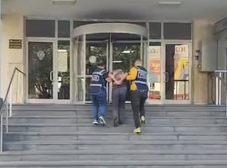 Kayseri’de hakkında ‘hırsızlık’, ‘tehdit’ ve ‘mala zarar verme’ suçlarından toplam