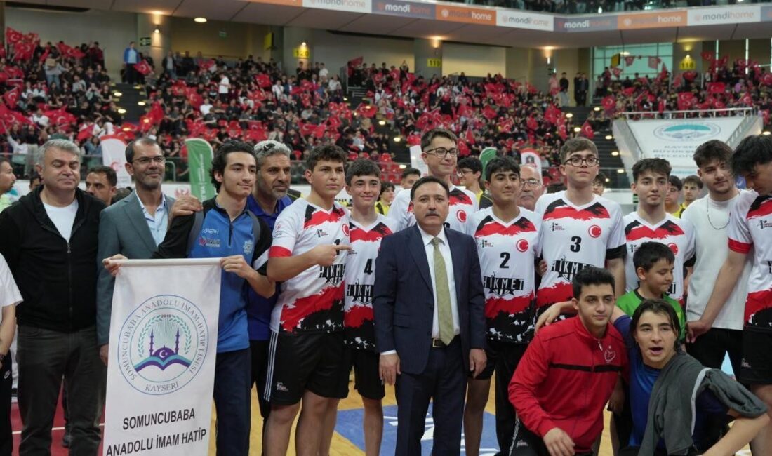 Kayseri’de bu yıl 6. kez düzenlenen Geleneksel Kayseri İmam Hatip