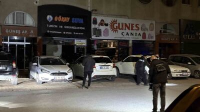 Kayseri’nin Kocasinan ilçesinde bir turizm kimliği belirsiz şahıslar tarafından kurşun