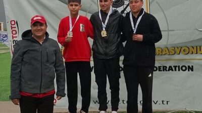 Mersin’in Erdemli ilçesinde düzenlenen Trap Bölgesel Yarışması’nda Kayseri Gençlik Spor