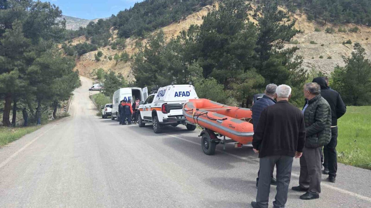 Sivas’ın Koyulhisar ilçesinde meydana gelen trafik kazasında 1 kişi öldü,