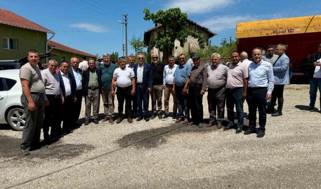 Çanakkale’nin Çan ilçesine bağlı Keçiağılı köyünde düzenlenen geleneksel köy hayrı