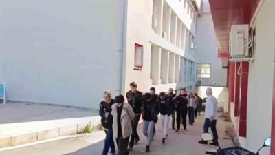 Adana’da kendilerini hakim, savcı ve polis olarak tanıtıp 14 milyon
