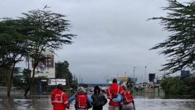 Doğu Afrika ülkesi Kenya’nın farklı bölgelerinde etkili olan şiddetli yağış