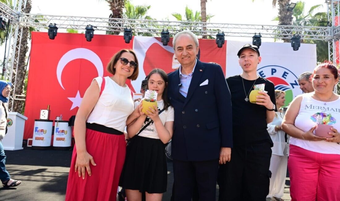 Kepez Belediye Başkanı Mesut Kocagöz, Engelliler Haftası kapsamında düzenlenen, “Kepez