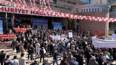 Cumhuriyet Halk Partisi (CHP) Genel Başkanı Kemal Kılıçdaroğlu’nun bugün parti