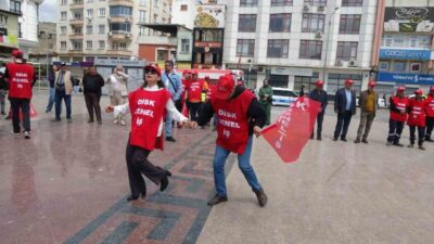 Kilis’te 1 Mayıs Emek ve Dayanışma Günü, düzenlenen etkinliklerle kutlandı.
