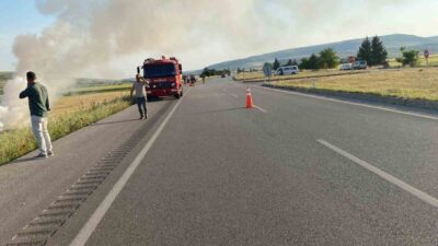 Kilis’te kontrolden çıkarak devrilen otomobilde bulunan 4’ü çocuk 7 kişi