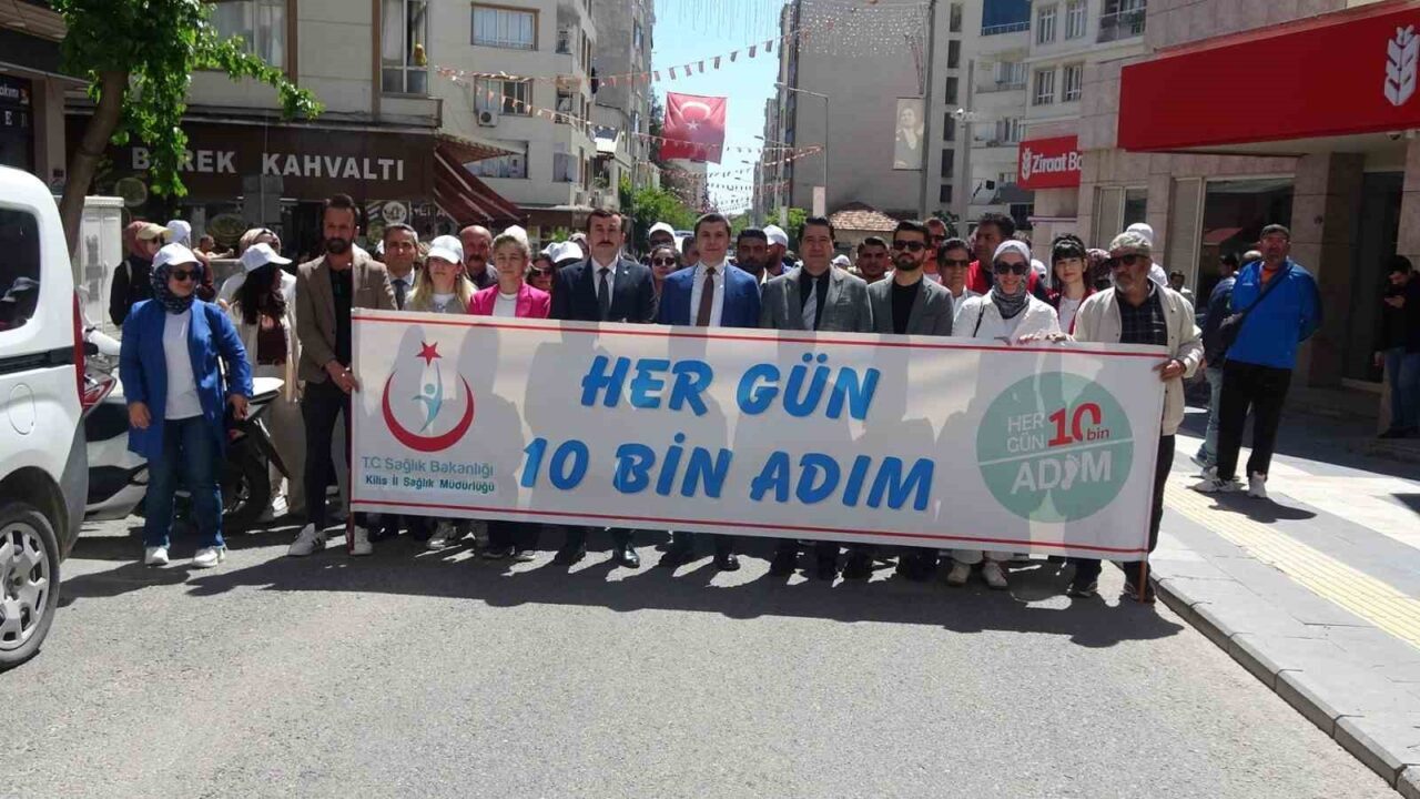 “Sağlık İçin Hareket Et Günü” kapsamında Kilis’te farkındalık yürüyüşü gerçekleştirildi.