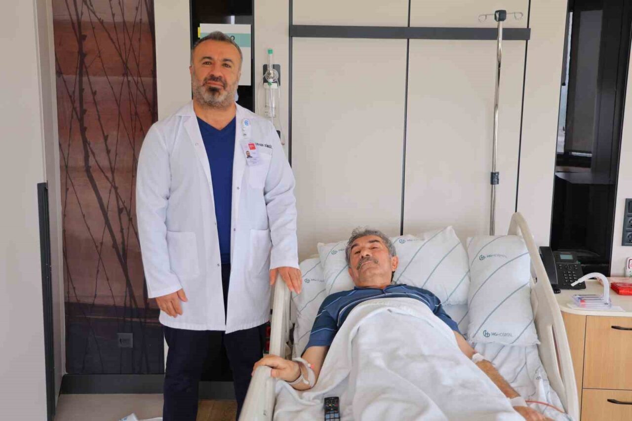 Kahramanmaraş’ta kilo kaybı şikayetiyle hastaneye başvuran 62 yaşındaki hastanın sol