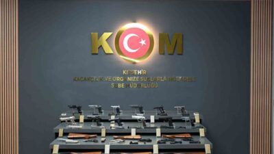 Kırşehir’de polis ekipleri tarafından silah kaçakçılığıyla mücadele çerçevesinde yapılan çalışmalarda,