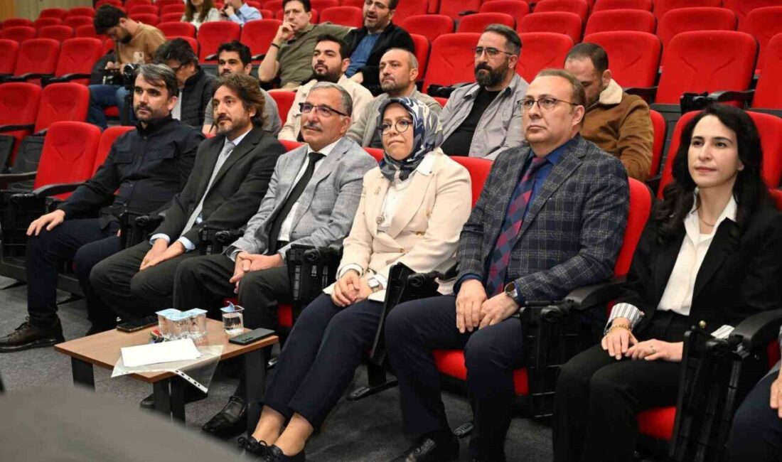 Karamanoğlu Mehmetbey Üniversitesi (KMÜ) Tıp Fakültesi tarafından bilgilendirme toplantısı düzenlendi.