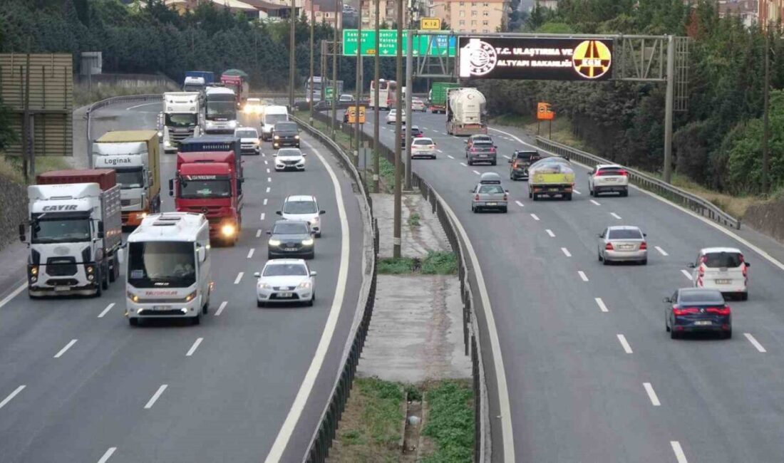 Kocaeli’de Kurban Bayramı trafik tedbirleri kapsamında İstanbul istikametine gidecek ağır