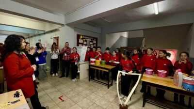 Zonguldak Köksal Toptan Ortaokulu tarafından düzenlenen TÜBİTAK 4006 Bilim Fuarı,