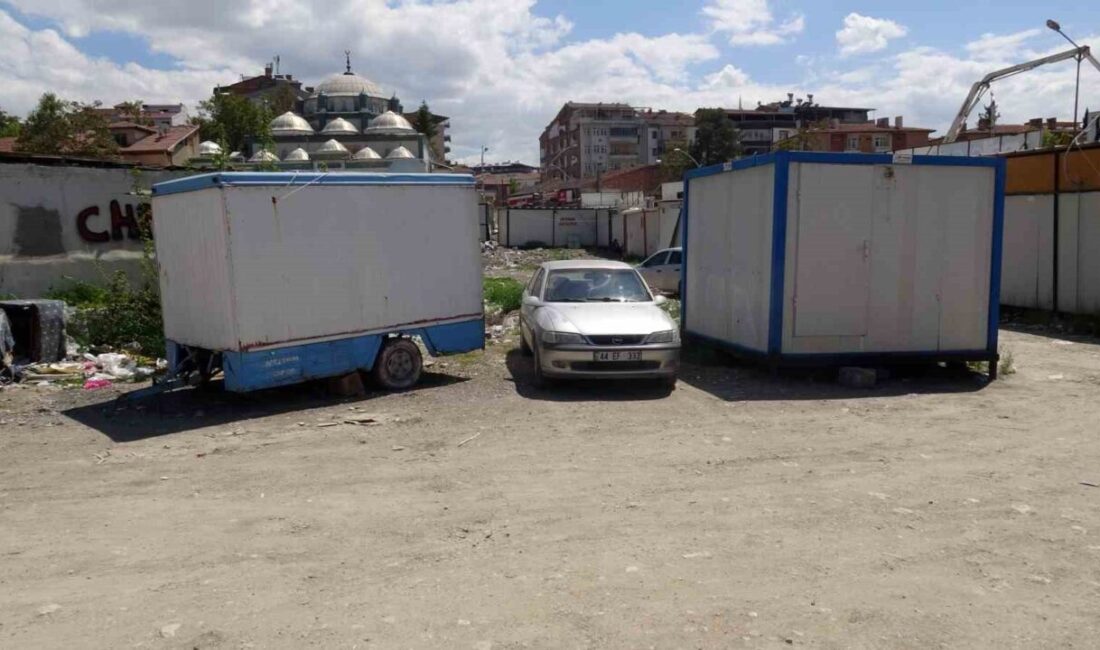Malatya’da 63 yaşındaki bir kişi, kaldığı konteynerde düşerek fenalaştı. Hastaneye
