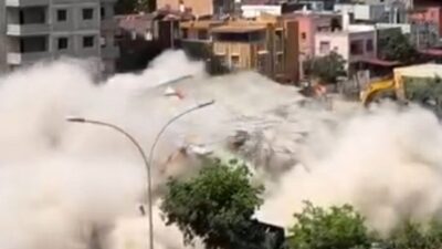 Adana’da kontrolsüz bina yıkımında bir kadının son anda kaçarak ölümden