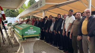 Konya’da oğulları tarafından bıçaklanarak öldürülen çift, kılınan cenaze namazının ardından