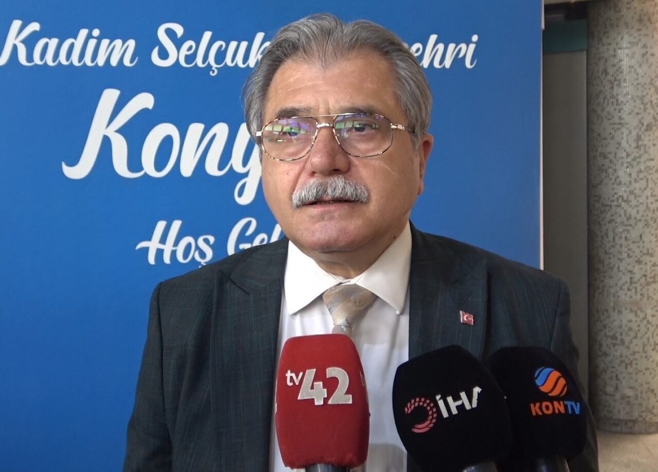 Konya’da Kurban Bayramı öncesi otogarda ücret tarifelerine yönelik denetim gerçekleştirildi.