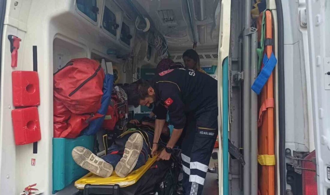 Konya’nın Seydişehir ilçesinde otomobil ile motosikletin çarpışması sonucu meydana gelen