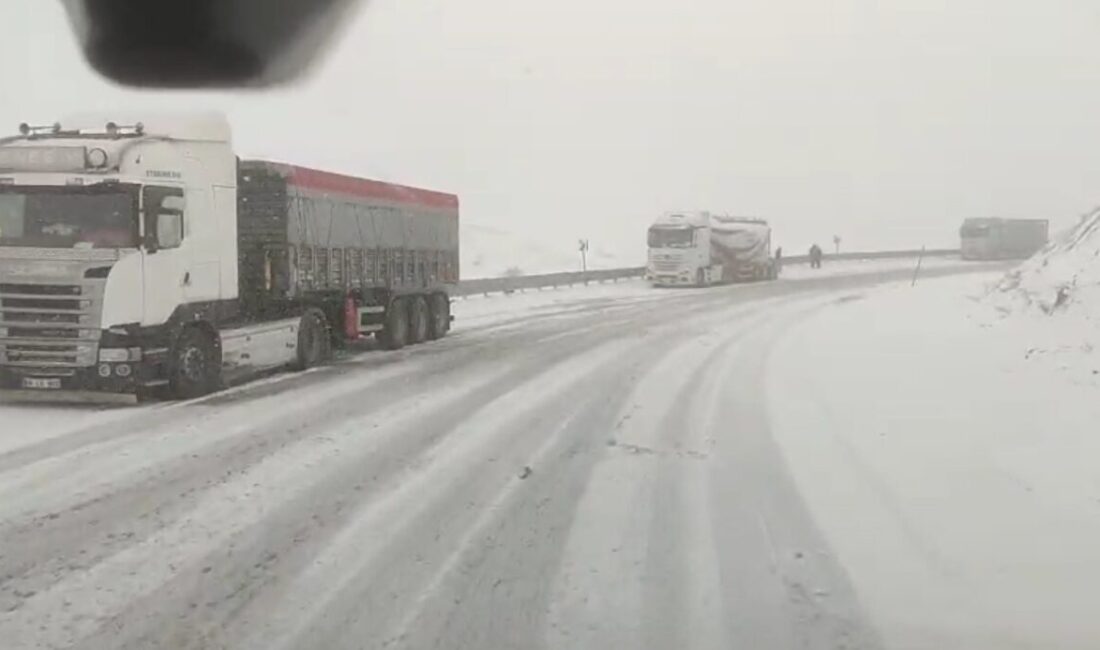 Bayburt’un yüksek kesimlerinde etkili olan kar yağışı ve tipi, ulaşımda