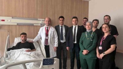 Şanlıurfa’da geçirdiği motosiklet kazasında boynundan koluna uzanan sinirleri kopan 24