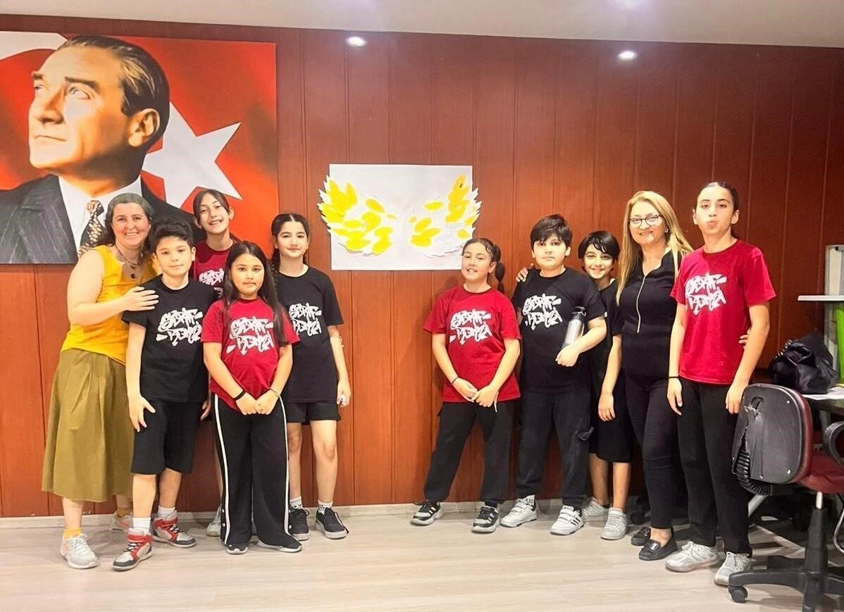 İzmir’in Karabağlar ilçesinde bulunan Şerif Remzi Ortaokulu tarafından yürütülen “Ege’nin