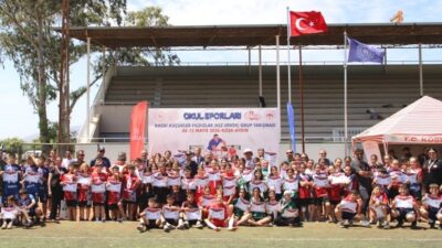 Aydın Köşk ilçesinin ev sahipliğinde gerçekleşen Okul Sporları Ragbi Küçükler