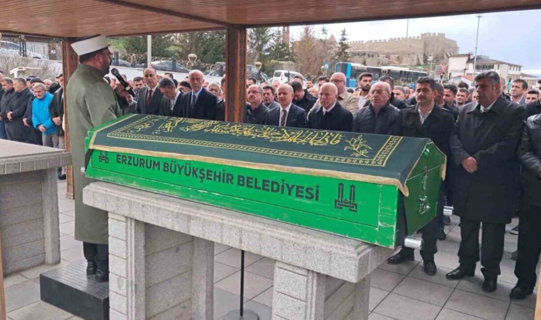 Erzurum Büyükşehir Belediyesi önceki dönem başkanı Ahmet Küçükler’in babası Hacı