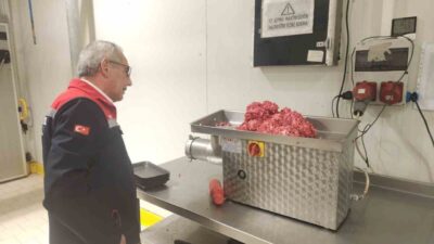 Eskişehir İl Tarım ve Orman Müdürlüğü gıda kontrol görevlileri, Kurban