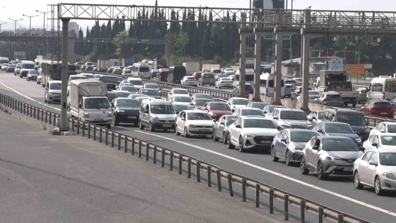Kurban Bayramı öncesi haftanın son iş gününde tatili İstanbul dışında